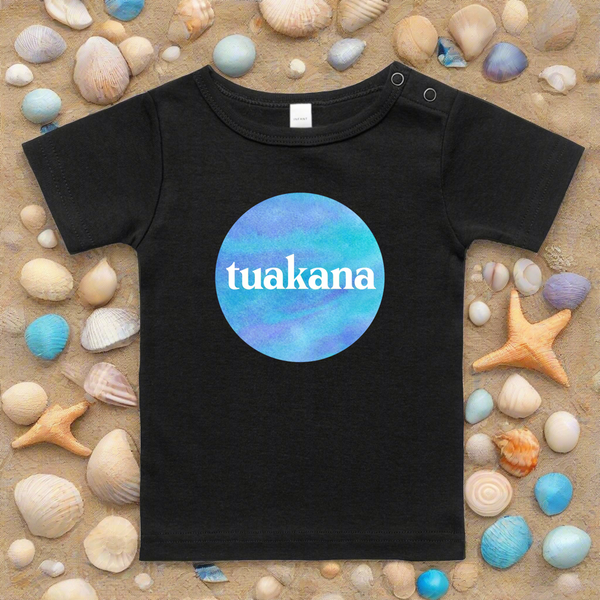 Tuakana black T shirt